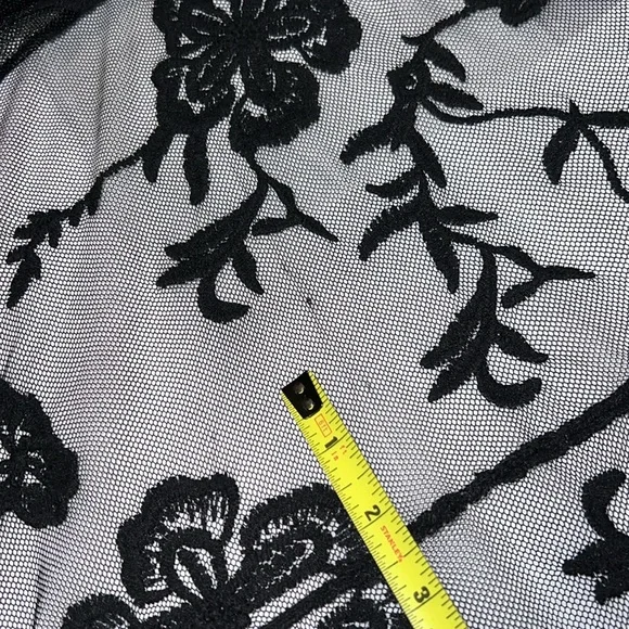 ✨HP✨ GORGEOUS BOHO LACE DUSTER/KIMONO - Picture 12 of 12